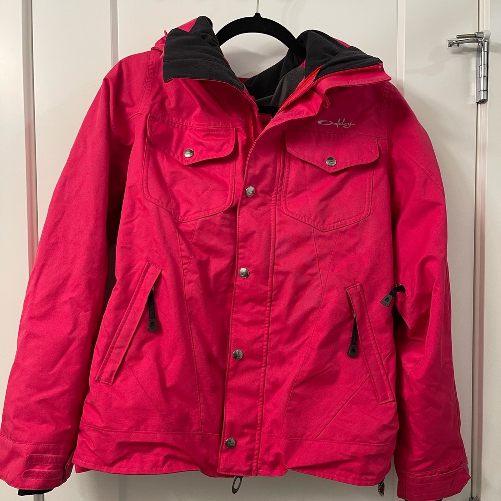Women Oakley Pink Winter Jacket (Snowboard / Ski)